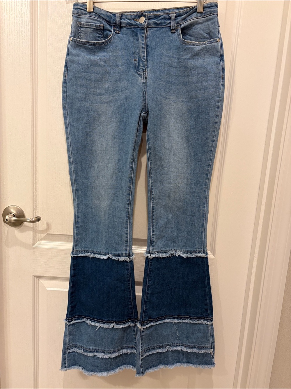 Moda Luxe Two-Tone Blue Frayed Hem Wide Leg Jeans